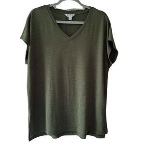 Women's Orvis V Neck Relaxed Fit Tee - Size L - Olive